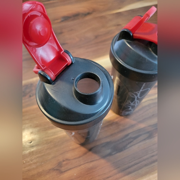 Dana linn bailey shaker - Picture 5 of 6